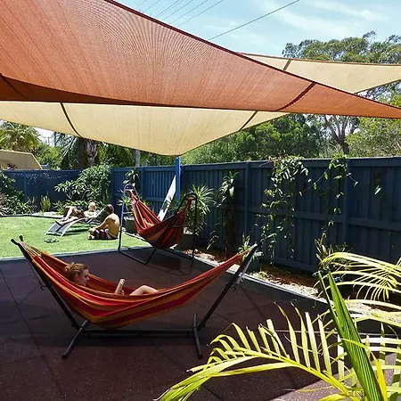 Aussitel Backpackers-2